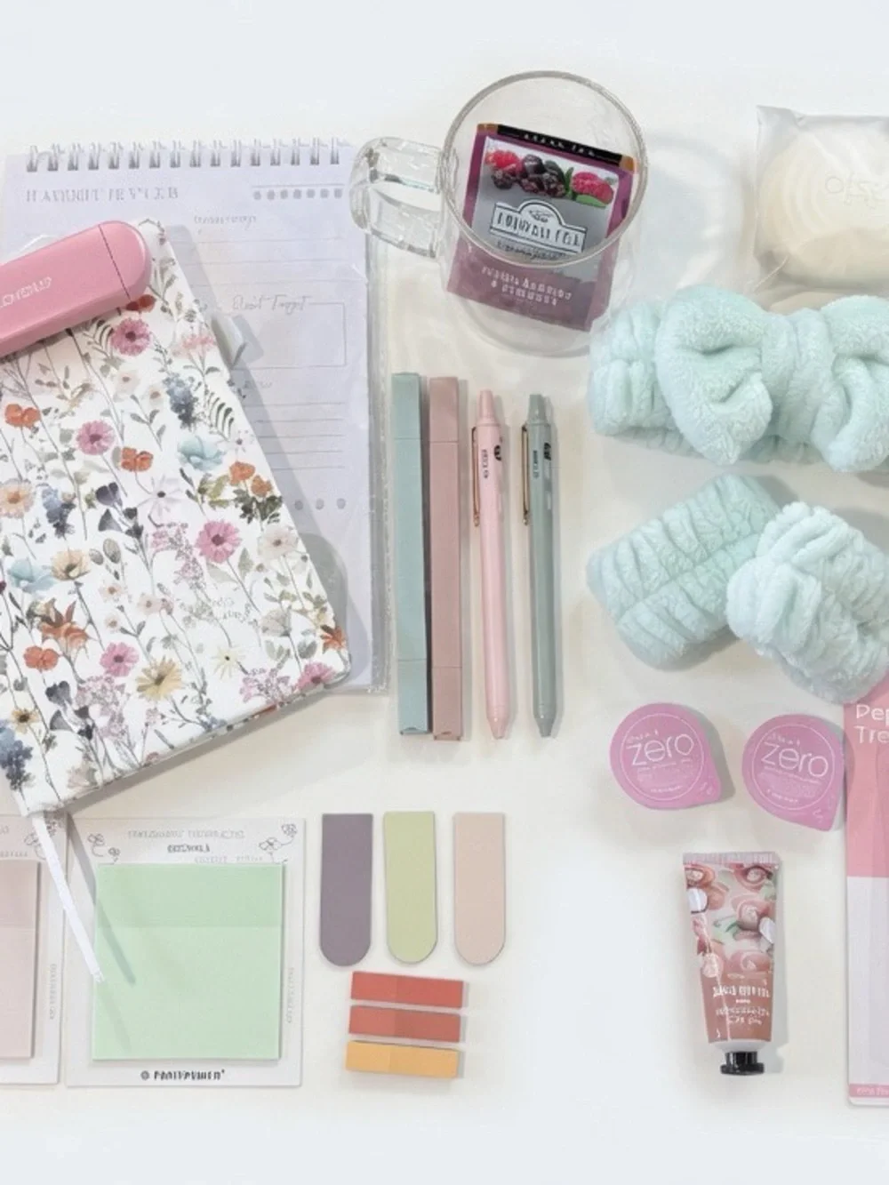 Self Care Gift Box. Pastel Pen and Accessory Set - Mint, Pink - Picture 4 of 12